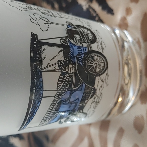 Vintage Car Glasses (3) - Picture 9 of 10